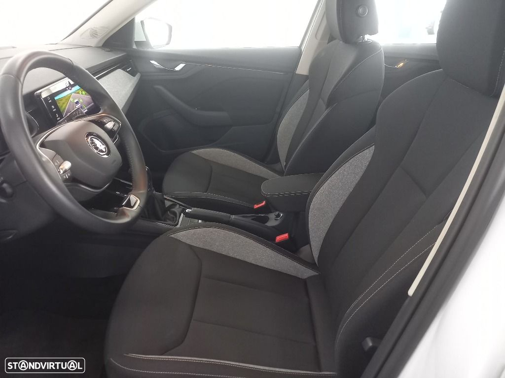 Skoda Kamiq 1.0 TSI DSG - 14