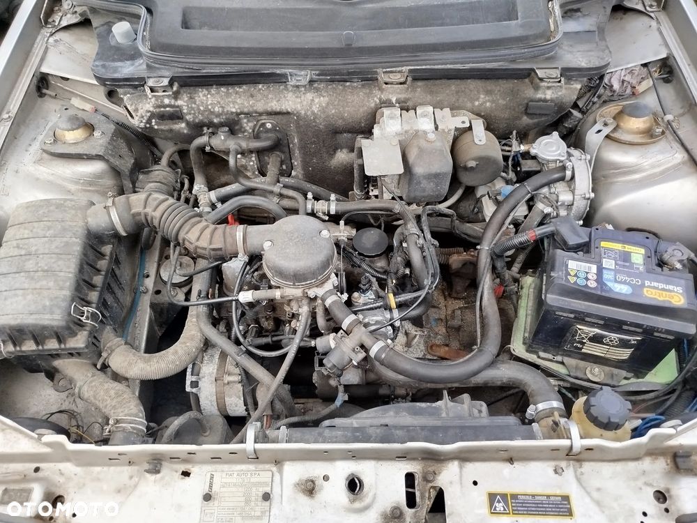 Fiat Uno 899 - 8