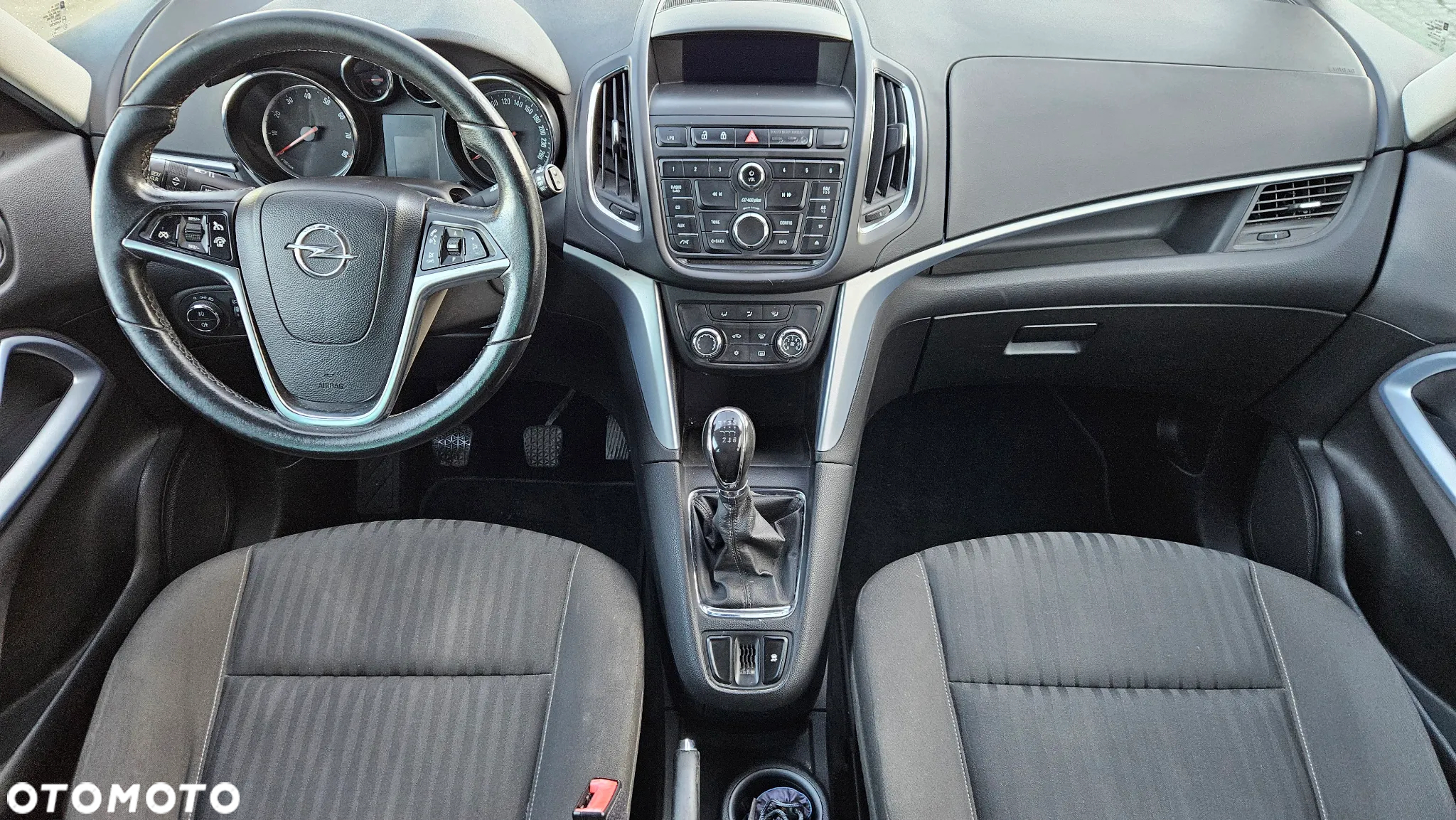 Opel Zafira 1.4 T Cosmo EcoFLEX S&S EU6 - 25