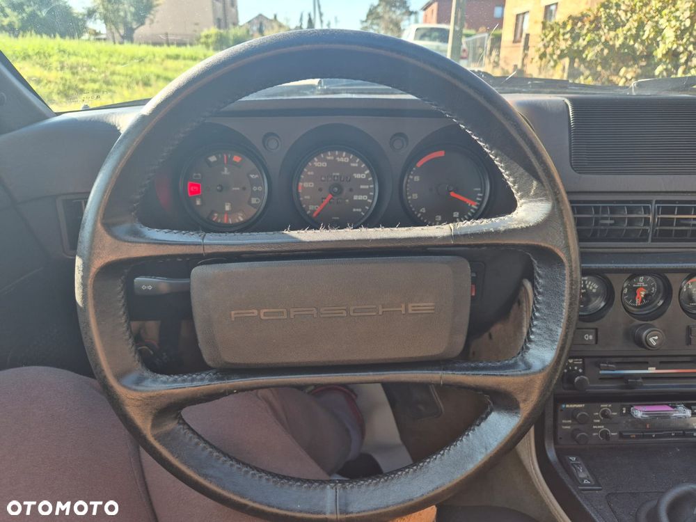 Porsche 924 Standard - 20