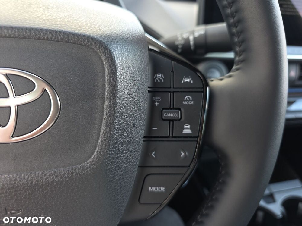 Toyota Prius - 17
