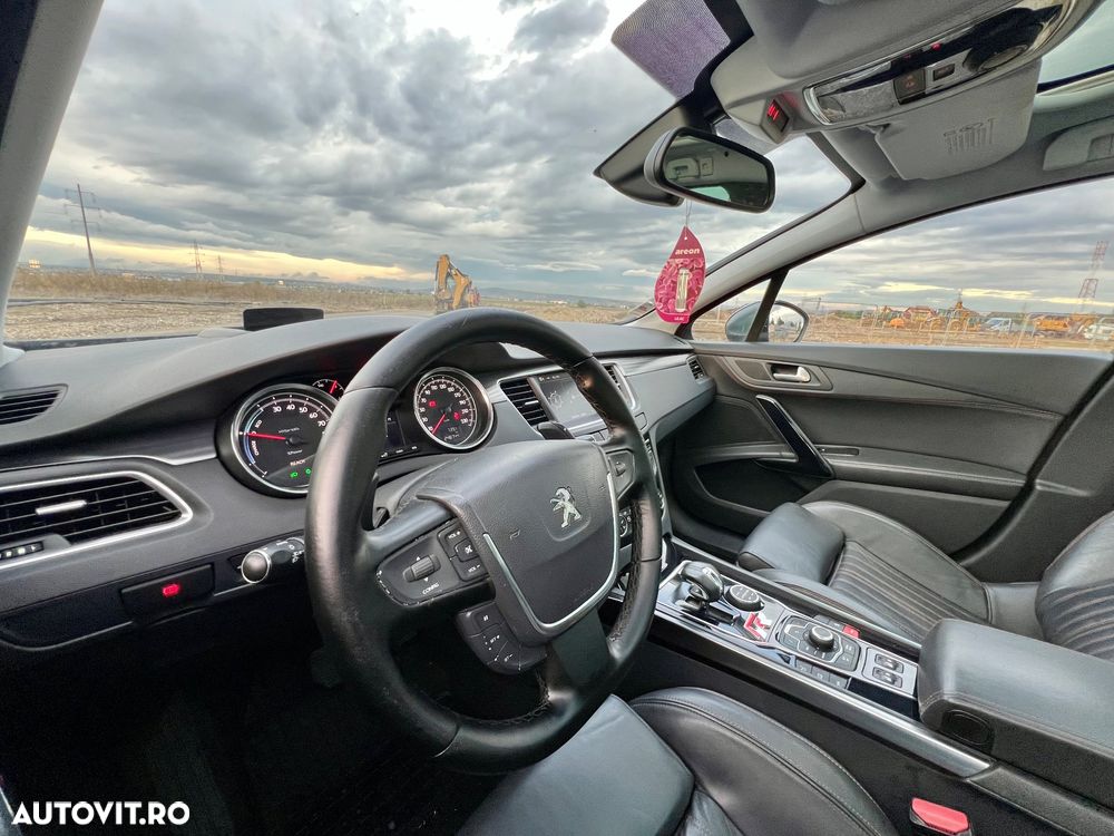 Peugeot 508 RXH Hybrid - 10