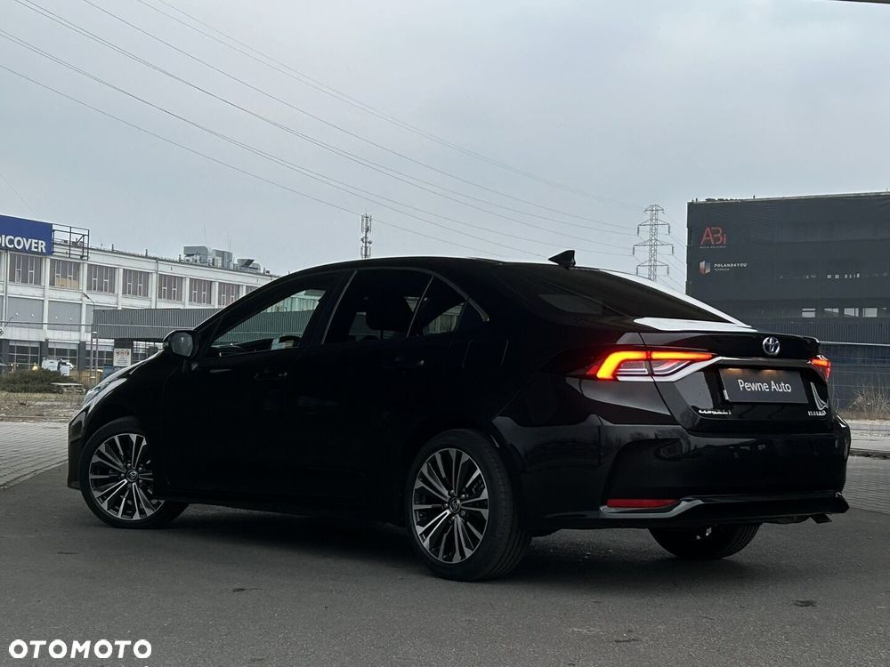 Toyota Corolla 1.8 Hybrid Style - 12