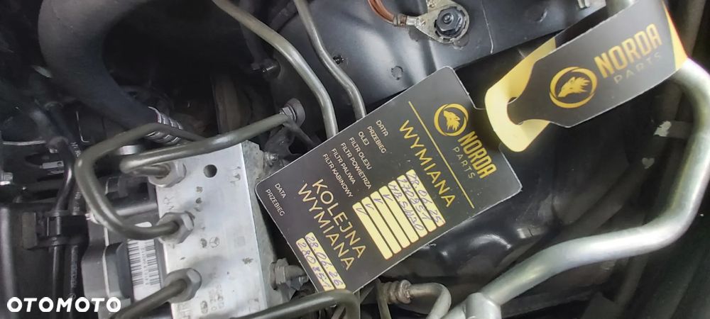 Mercedes-Benz Klasa E 220 CDI DPF Cabrio BlueEFFICIENCY Automatik Elegance - 3