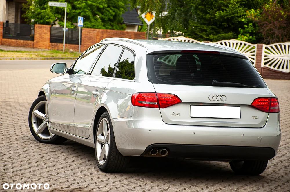 Audi A4 Avant 2.0 TDI DPF S line Sportpaket - 10