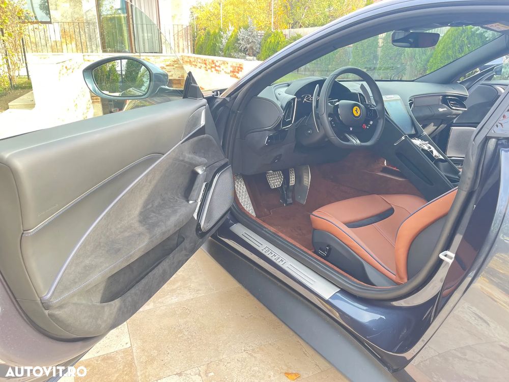 Ferrari Roma - 14