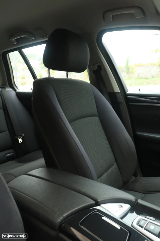 BMW 520 d Auto - 15