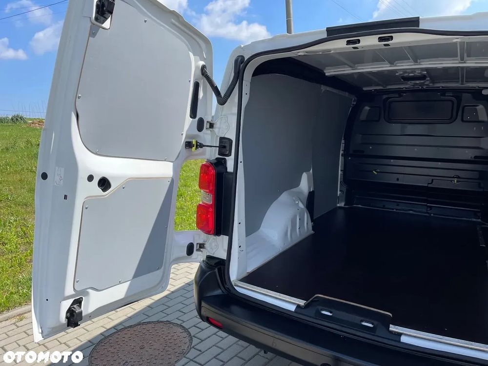 Opel Vivaro - 23