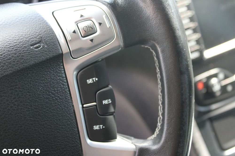 Ford S-Max - 20