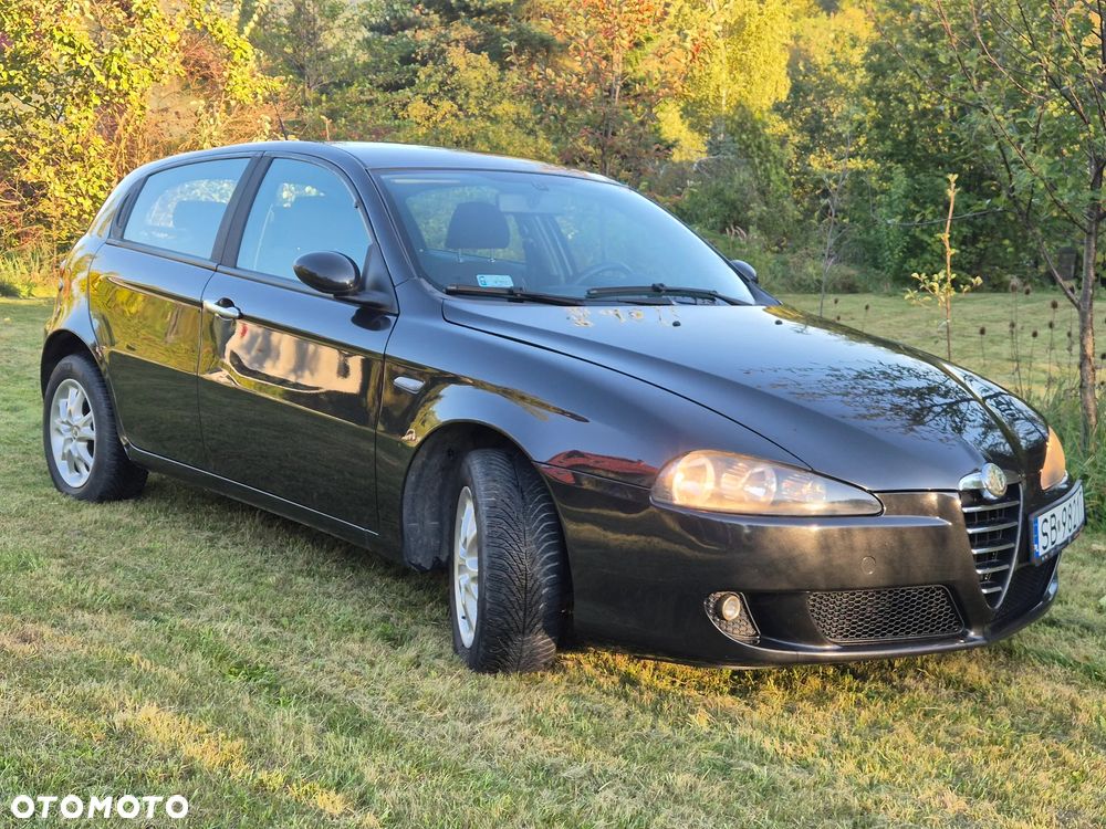 Alfa Romeo 147 - 2