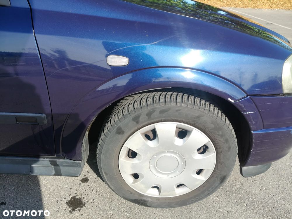 Opel Astra - 15