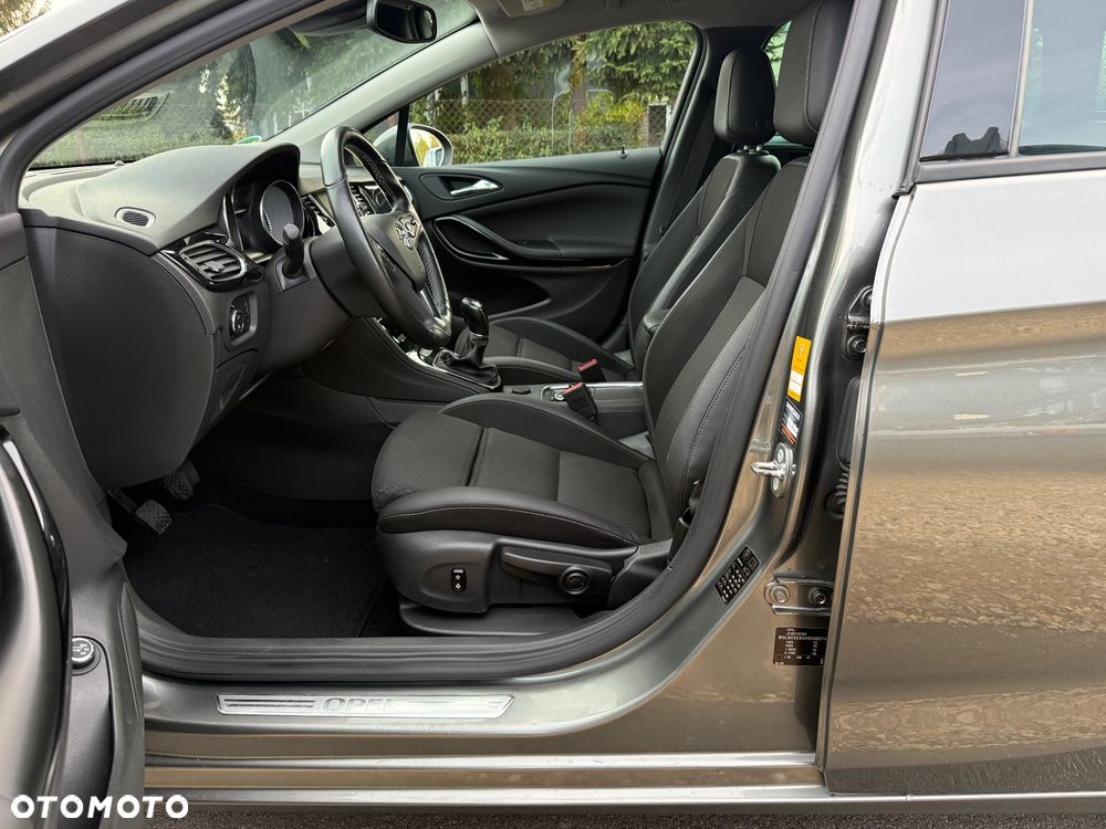 Opel Astra 1.4 Turbo Dynamic - 12