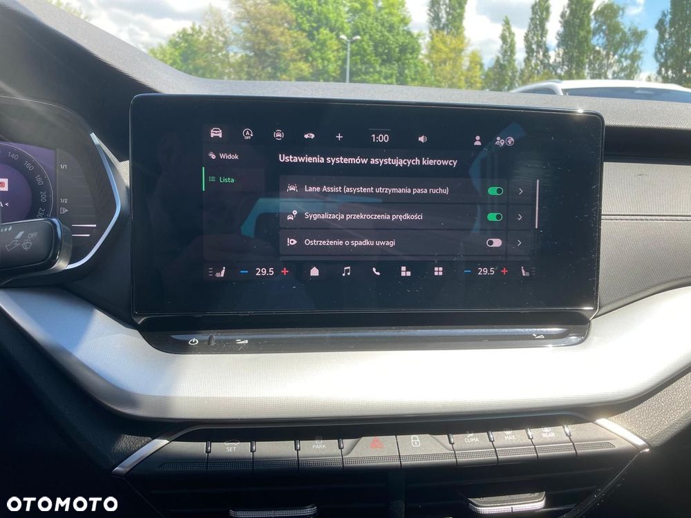 Skoda Octavia 2.0 TDI Selection DSG - 10