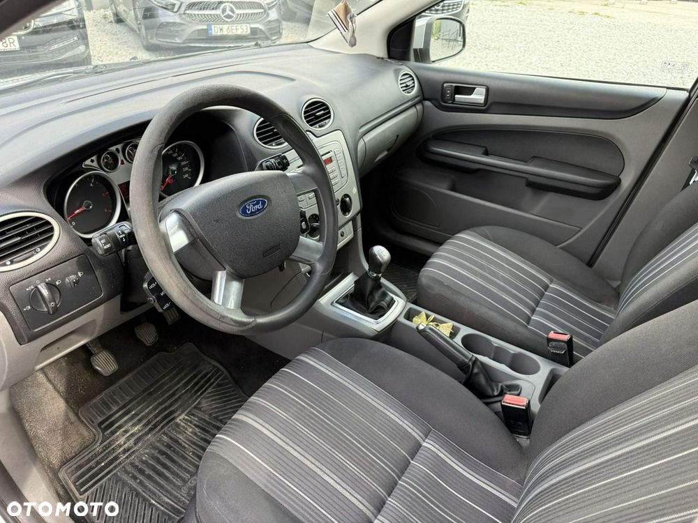 Ford Focus 1.8 TDCi Trend + - 5