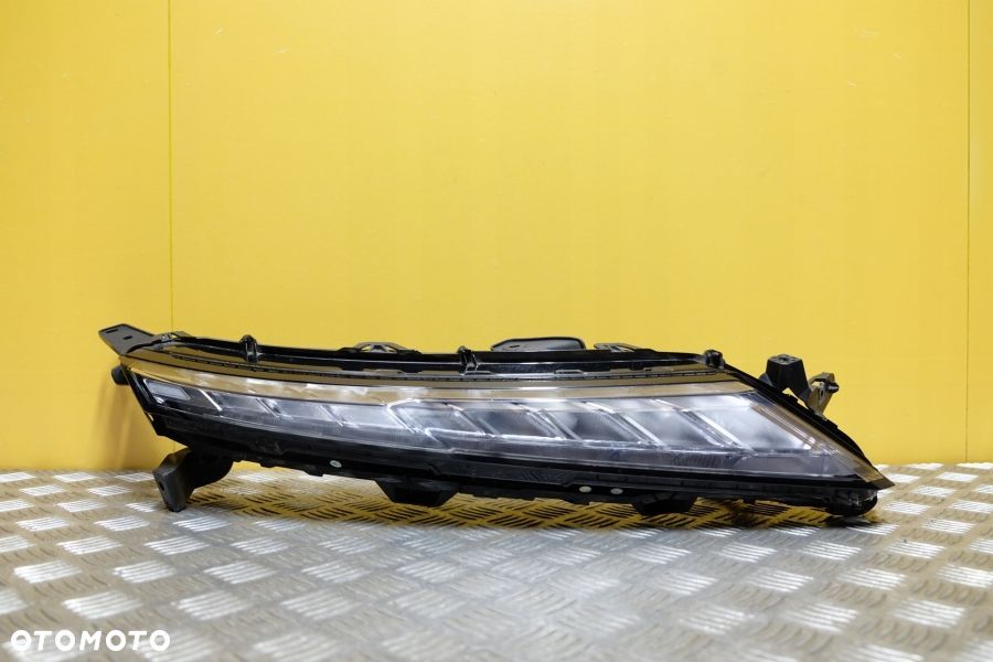 MITSUBISHI ECLIPSE CROSS LIFT 2022- REFLEKTOR LAMPA FULL LED DRL PRAWA USA - 1