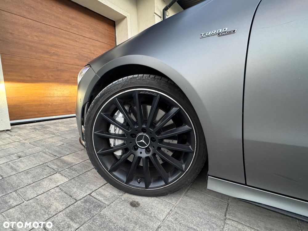 Mercedes-Benz CLA AMG 35 4-Matic 7G-DCT - 8