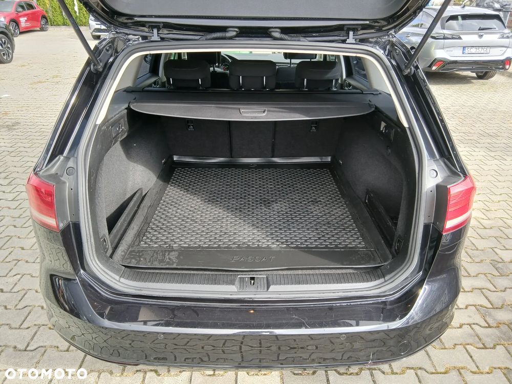 Volkswagen Passat 1.8 TSI BMT Comfortline DSG - 9