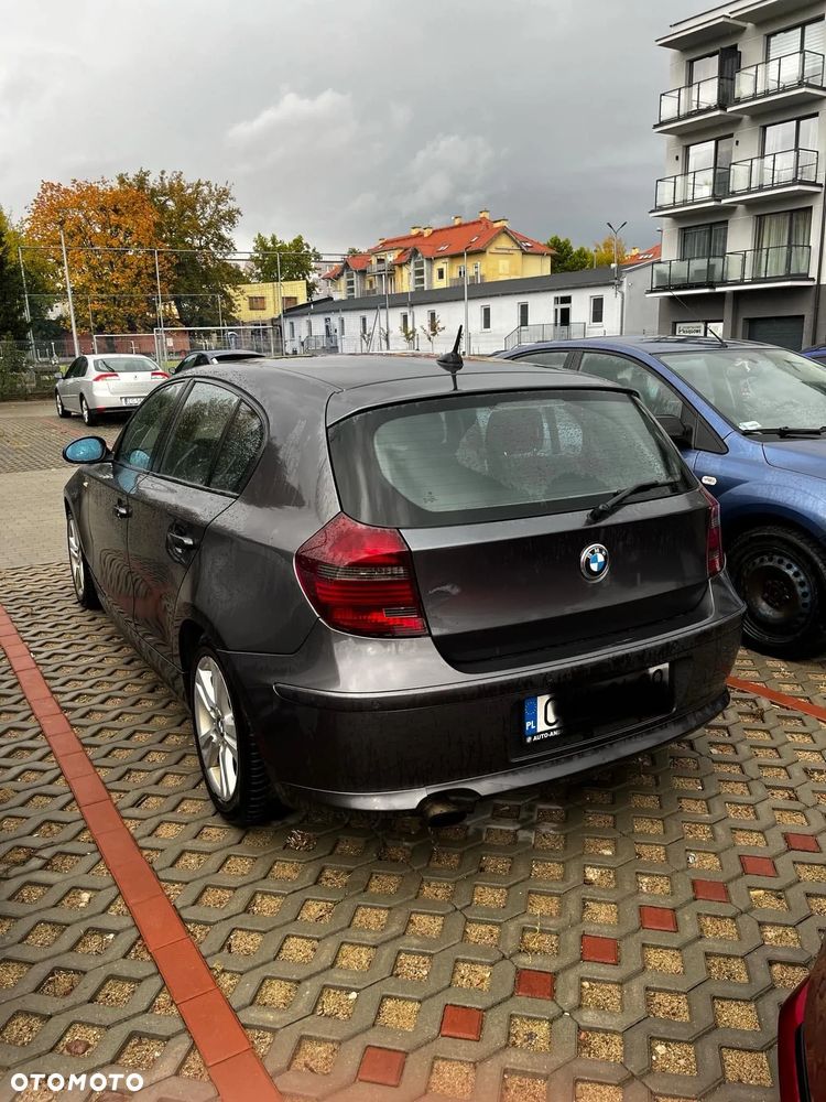 BMW Seria 1 118d - 14