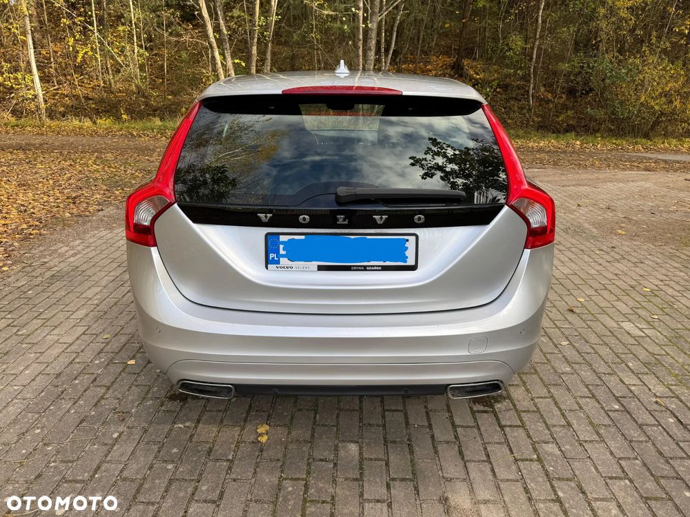 Volvo V60 D4 Drive-E Kinetic - 6