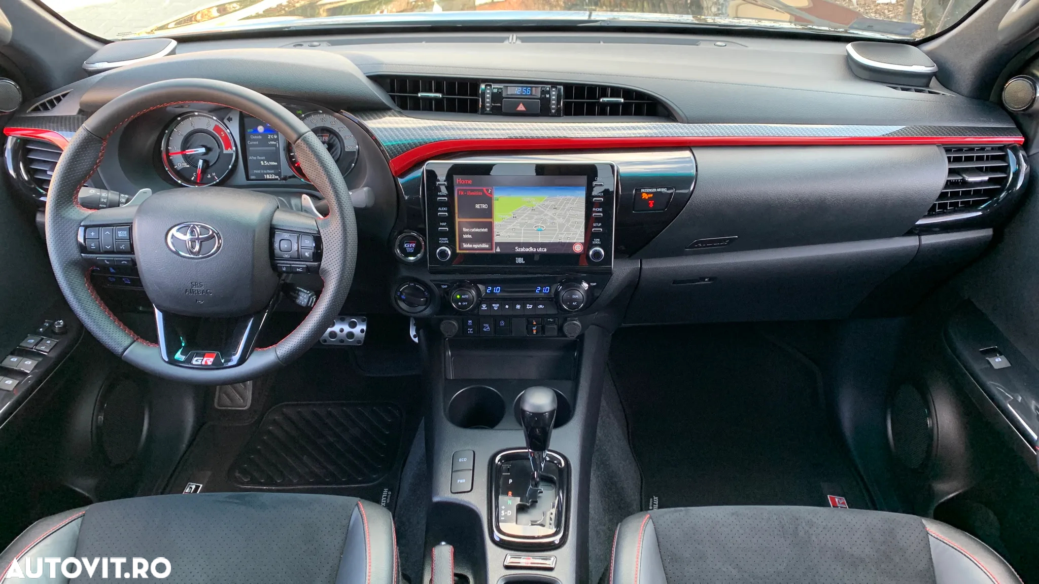 Toyota Hilux 2.8D 204CP 4x4 Double Cab AT GR Sport II - 15