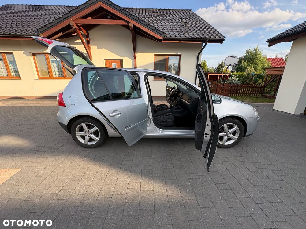 Volkswagen Golf 1.6 United - 16