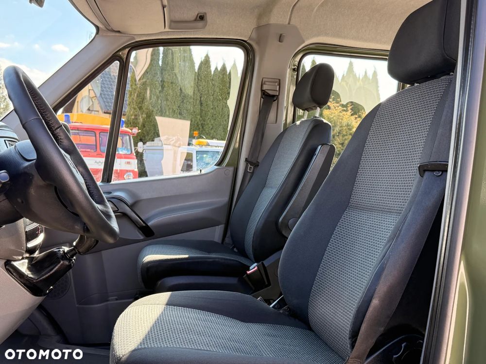 Mercedes-Benz SPRINTER 210 CDI DOKA SKRZYNIA 6-OSOBOWY - 17