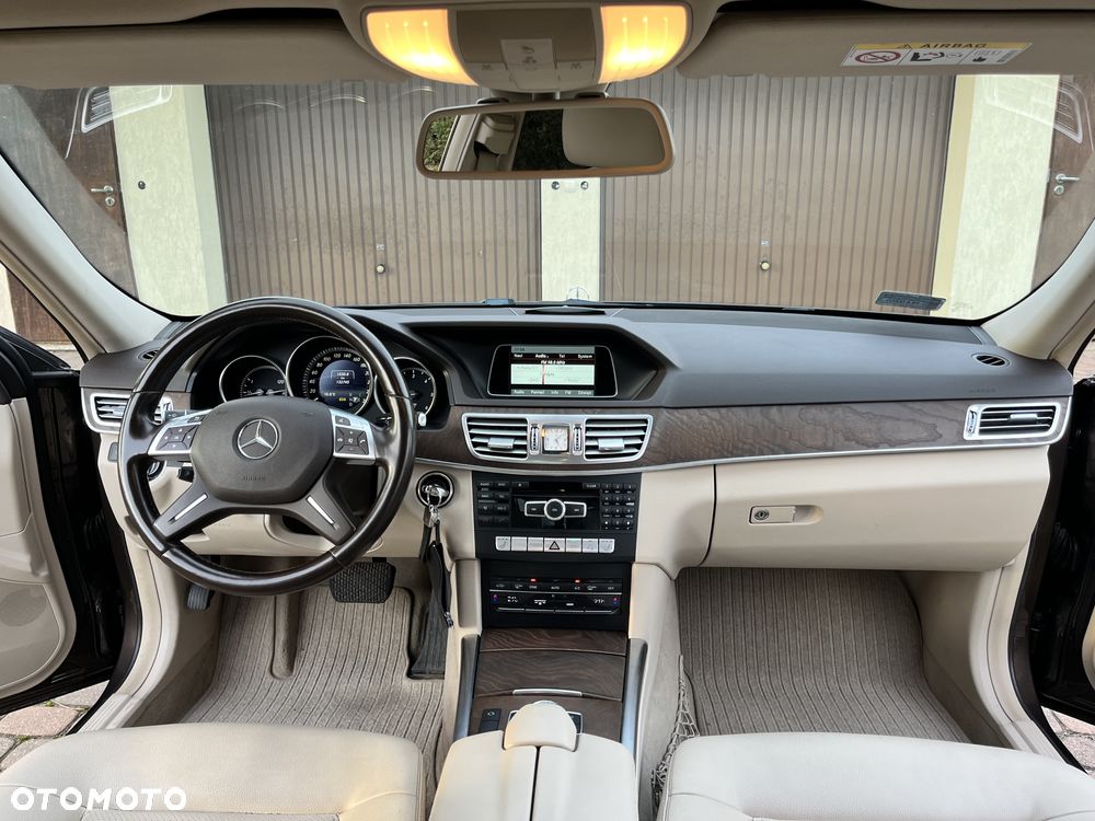 Mercedes-Benz Klasa E 200 BlueTEC 7G-TRONIC Elegance - 10