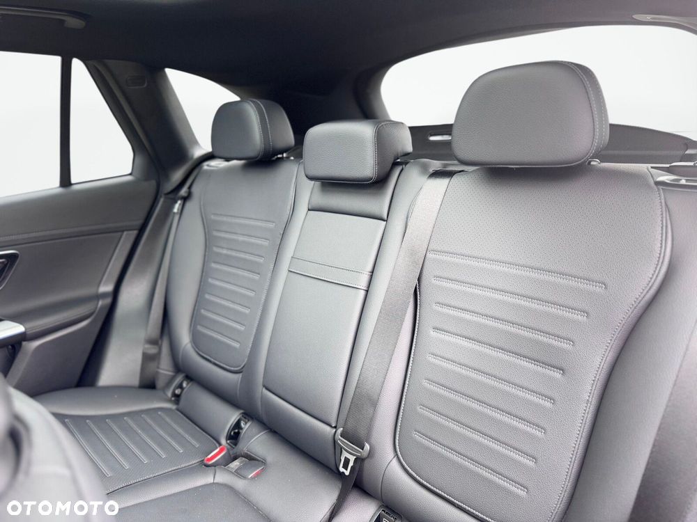 Mercedes-Benz GLC 200 mHEV 4-Matic AMG Line - 13