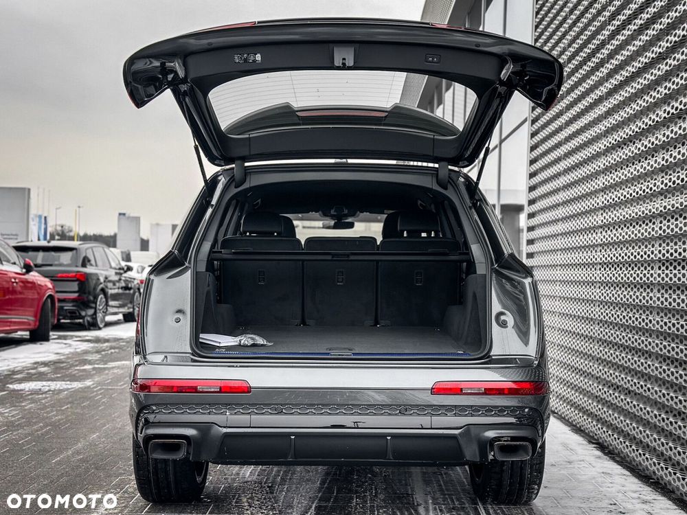 Audi Q7 - 8