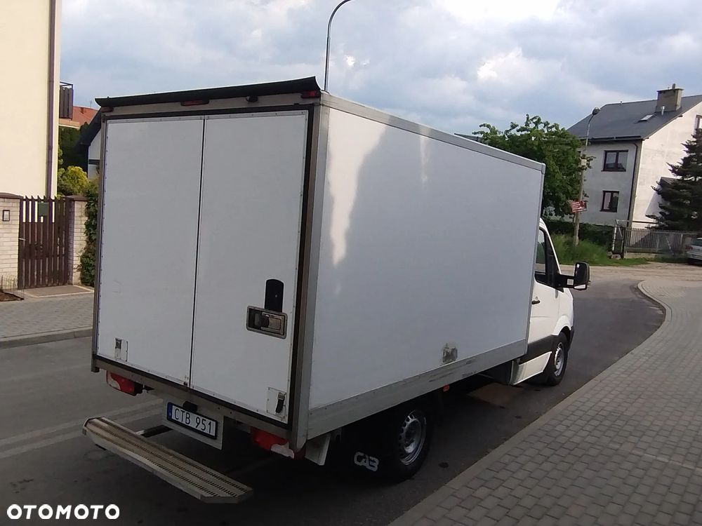 Mercedes-Benz Sprinter - 8