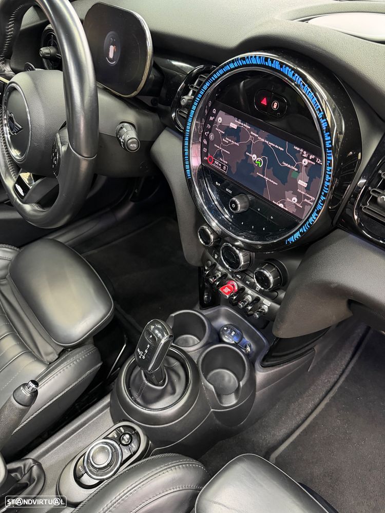 MINI 5 Portas Cooper S Aut. JCW - 18