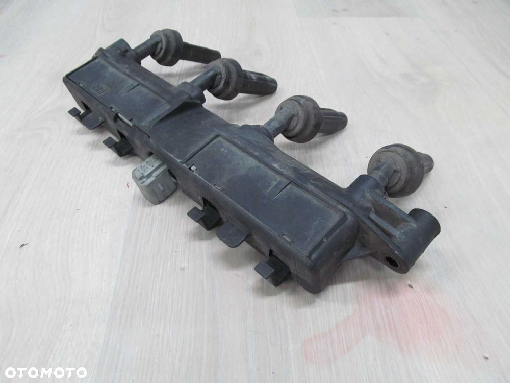 PEUGEOT CITROEN 1.1 1.4 CEWKA ZAPLONOWA 9635864880 - 2