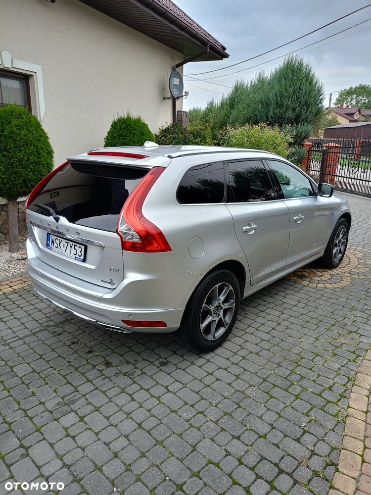 Volvo XC 60 D4 Drive-E Ocean Race - 8