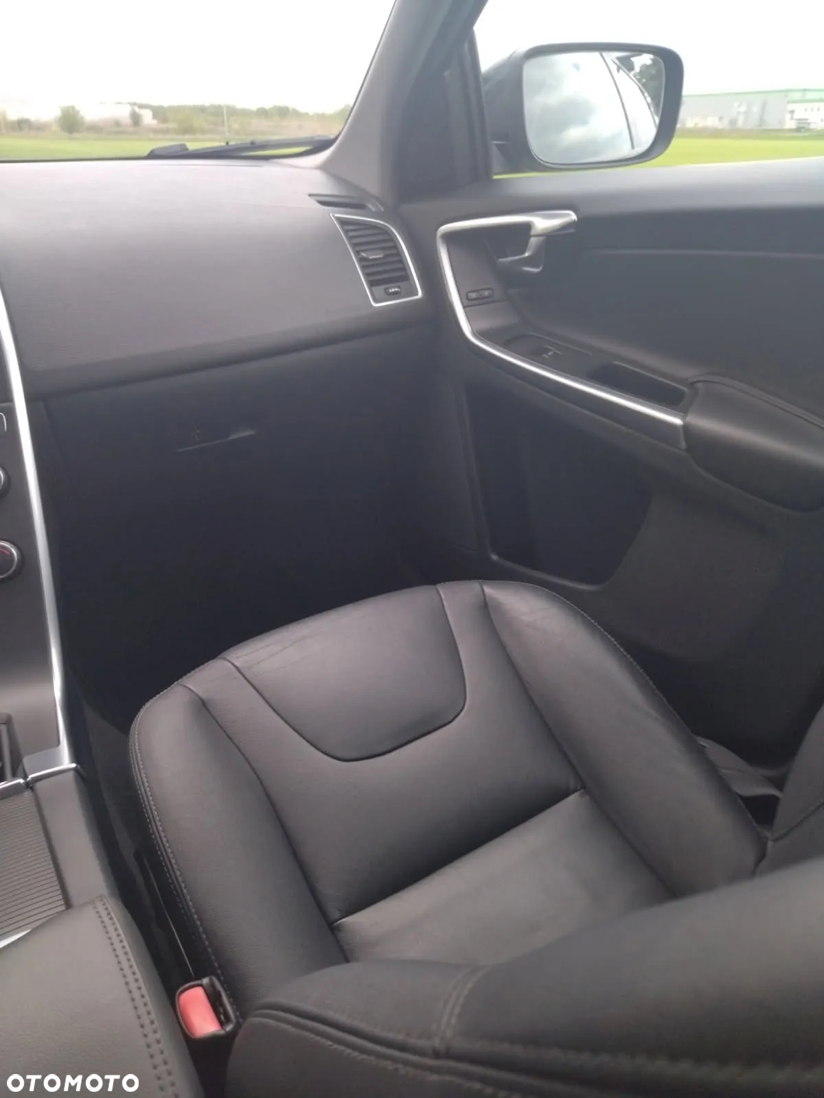Volvo XC 60 D3 Momentum - 13