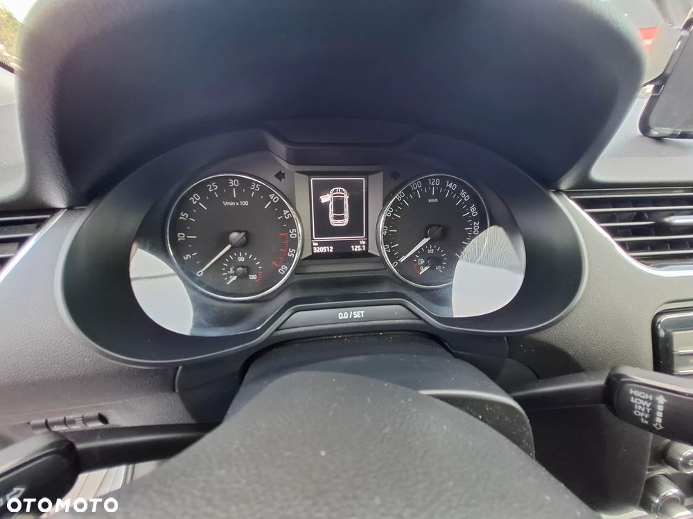 Skoda Octavia 1.6 TDI Ambition - 12
