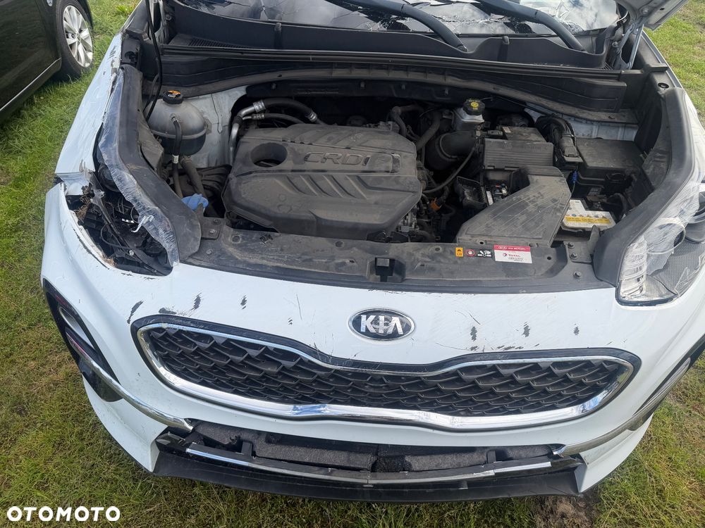 Kia Sportage 1.6 CRDI AWD DCT PLATINUM - 19