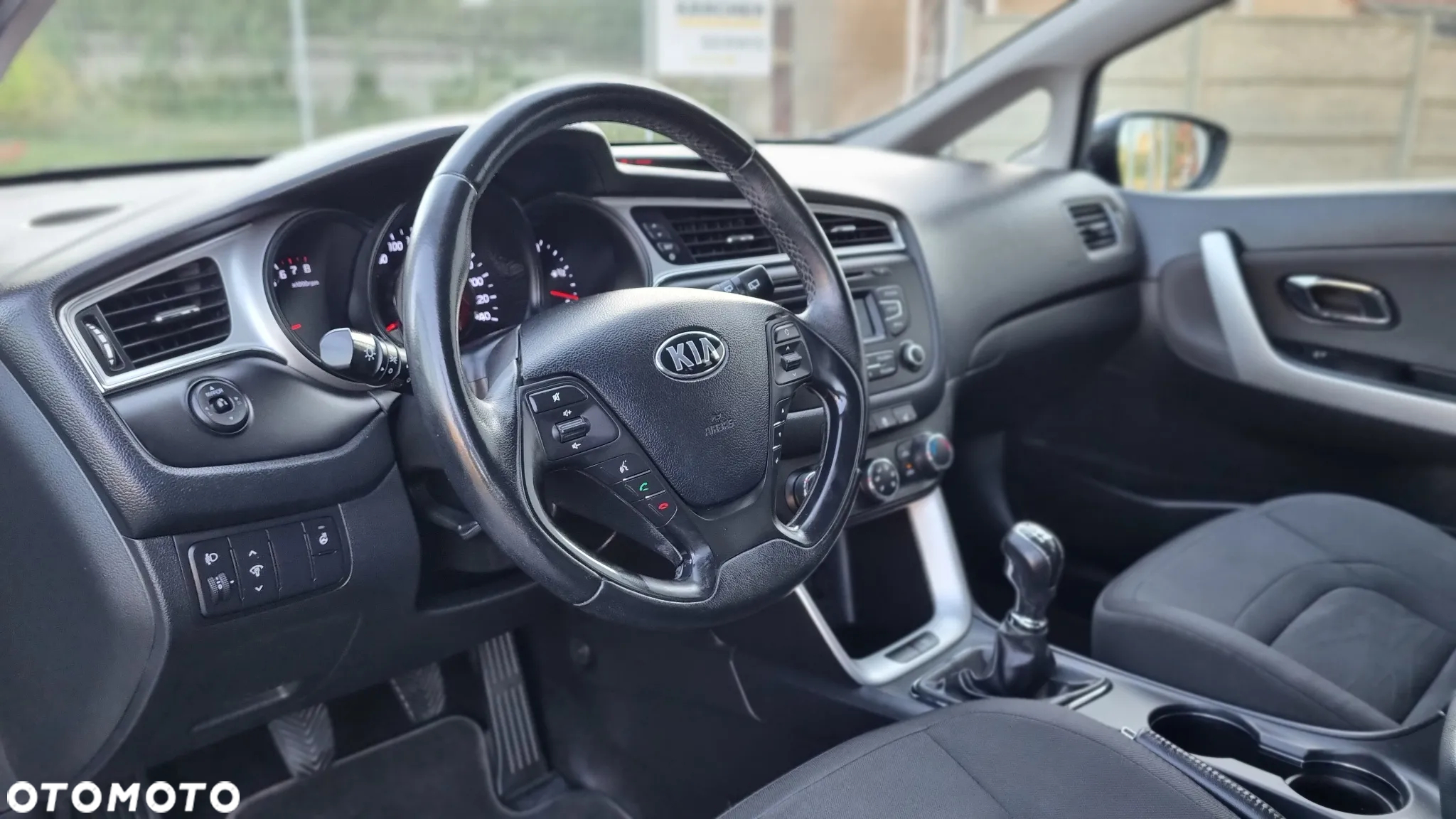 Kia Ceed 1.4 CVVT Vision - 10