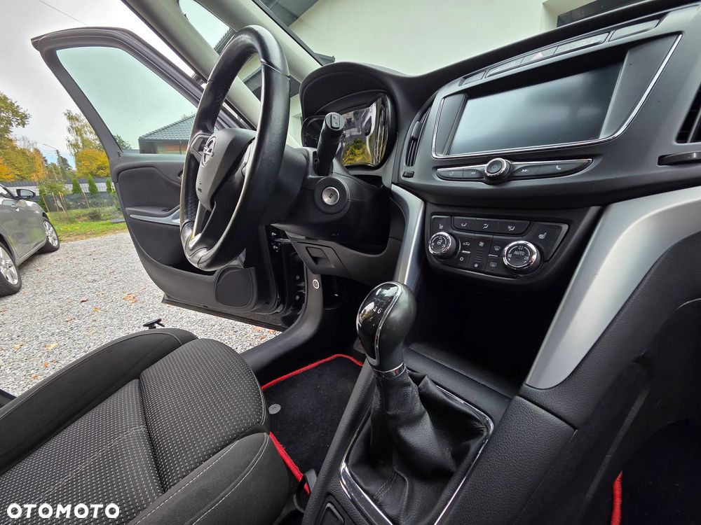 Opel Zafira 1.4 Turbo Active - 25