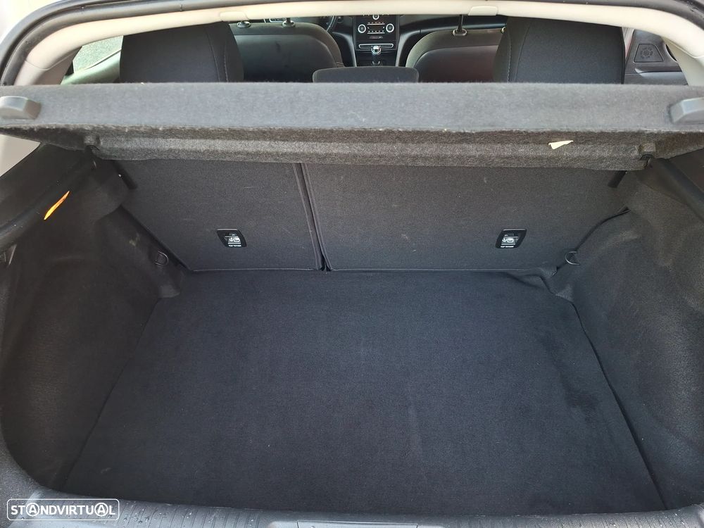 Renault Mégane 1.5 dCi Zen ECO - 7