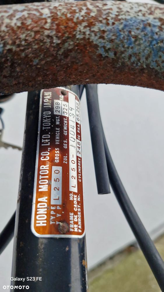 Honda XL - 8
