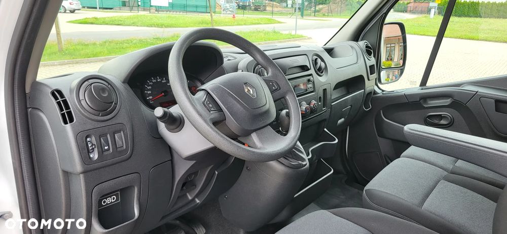 Renault Master - 10