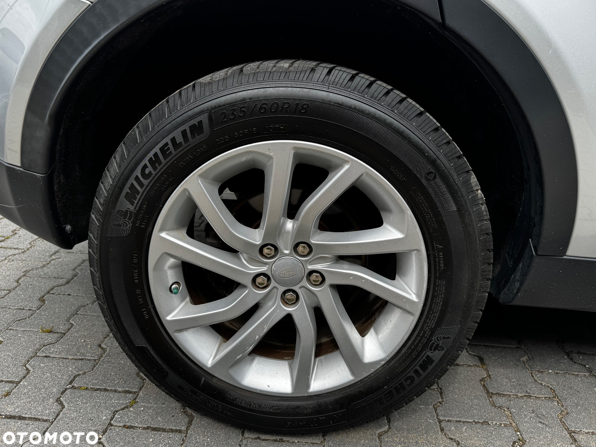 Land Rover Discovery Sport Si4 HSE - 25