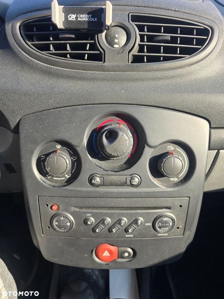 Renault Clio 1.5 dCi All Inclusive - 10