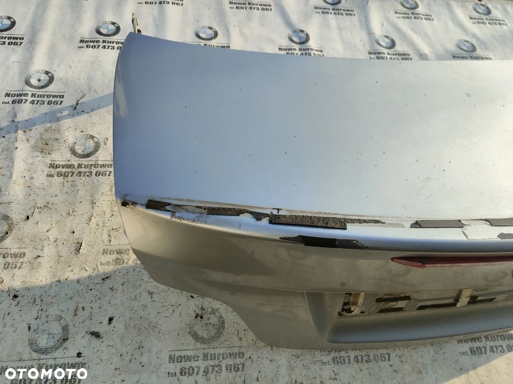 BMW E82 Klapa bagażnika Titansilber - 3