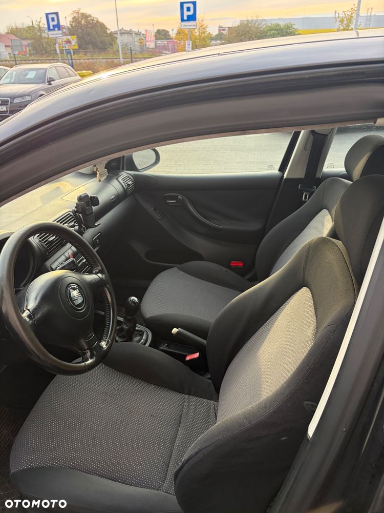 Seat Leon 2004 photo 4