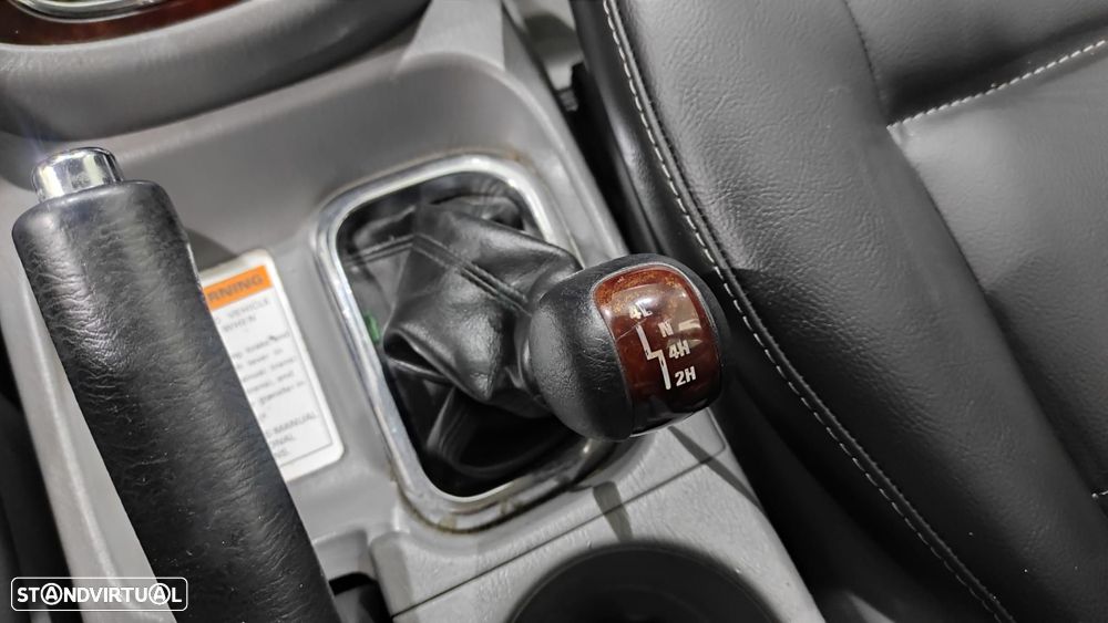 Suzuki Grand Vitara XL-7 2.0 HDi - 34