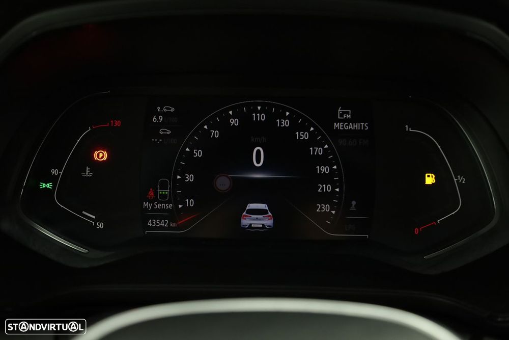 Renault Captur 1.0 TCe Techno Bi-Fuel - 16