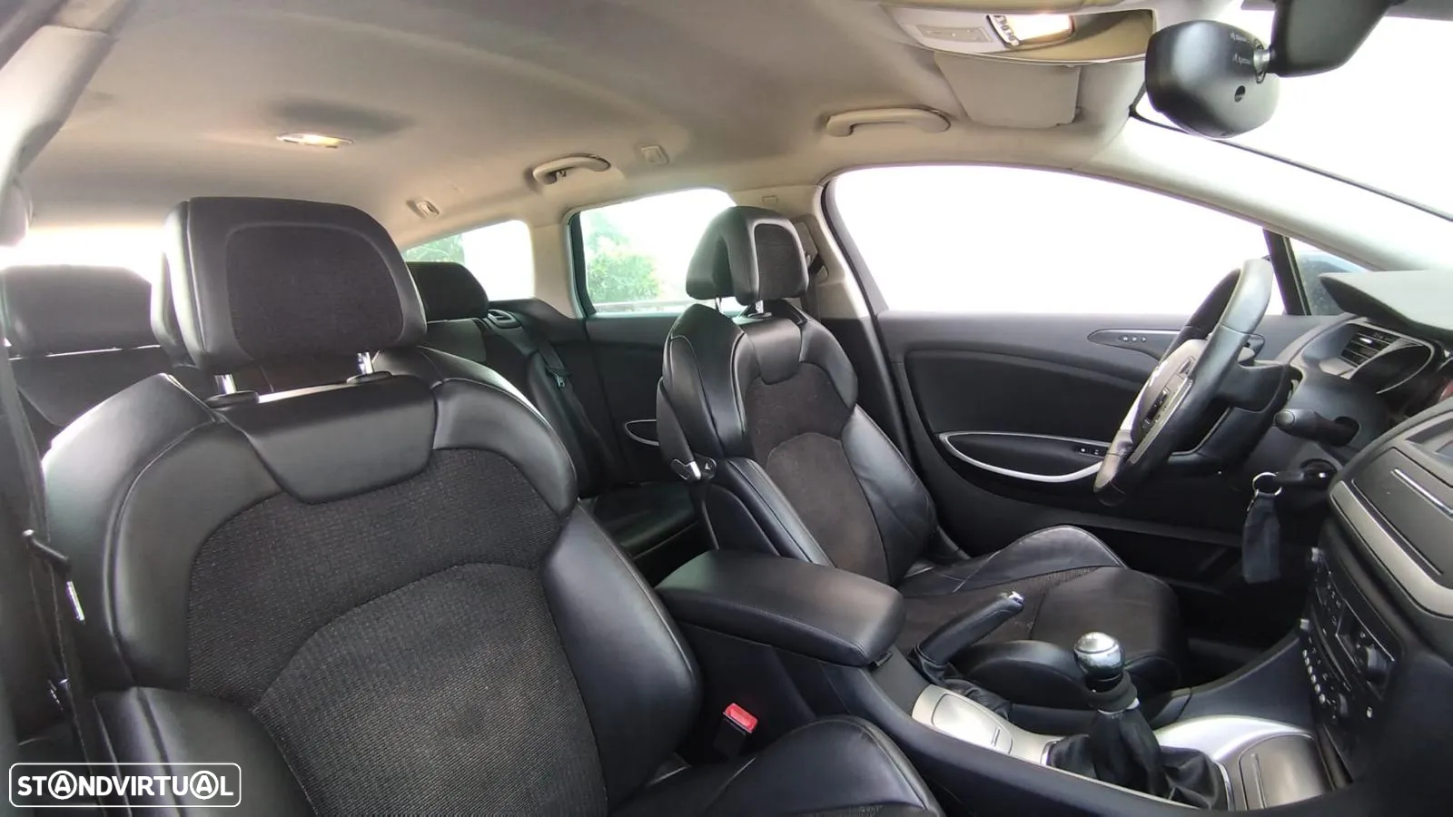 Citroën C5 Tourer 1.6 HDi VTR+ Airdream J16 - 4