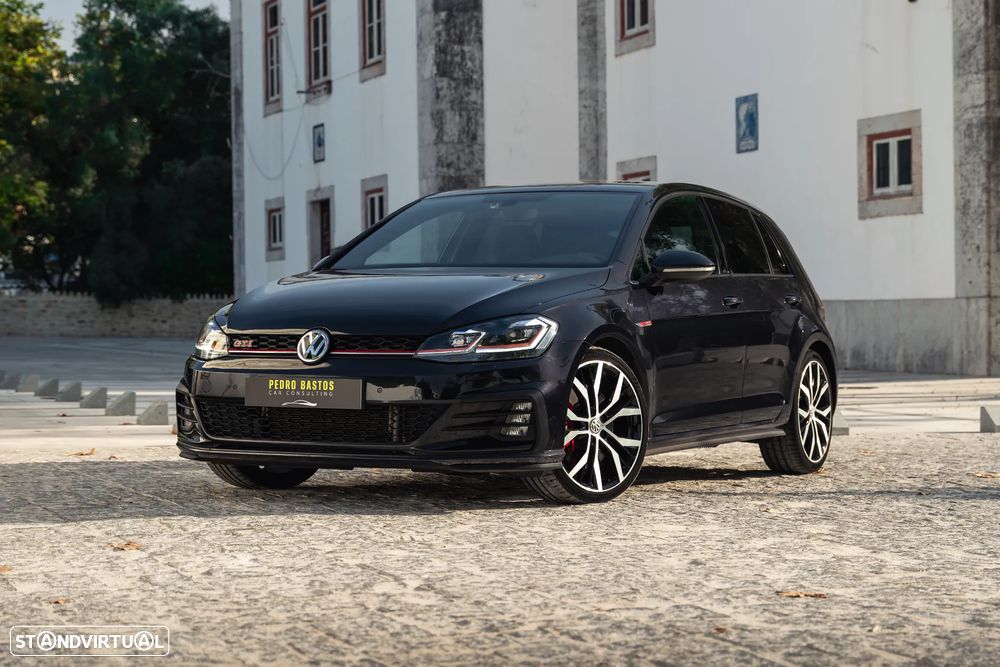 VW Golf 2.0 TSI GTI DSG Performance - 1