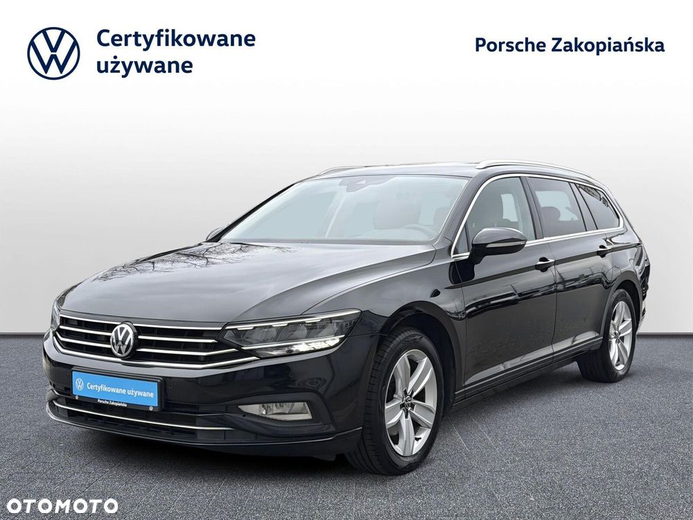 Volkswagen Passat - 1